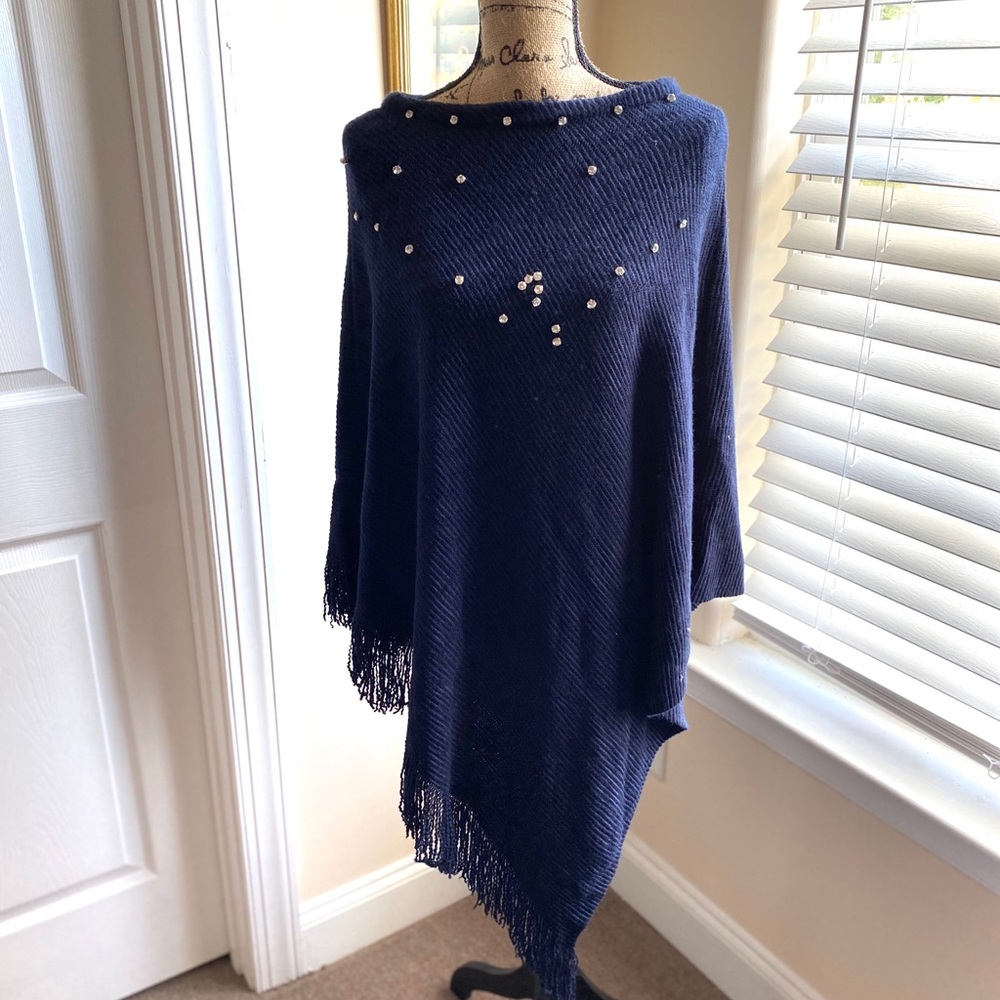 Charlotte Daniels Poncho Shaw